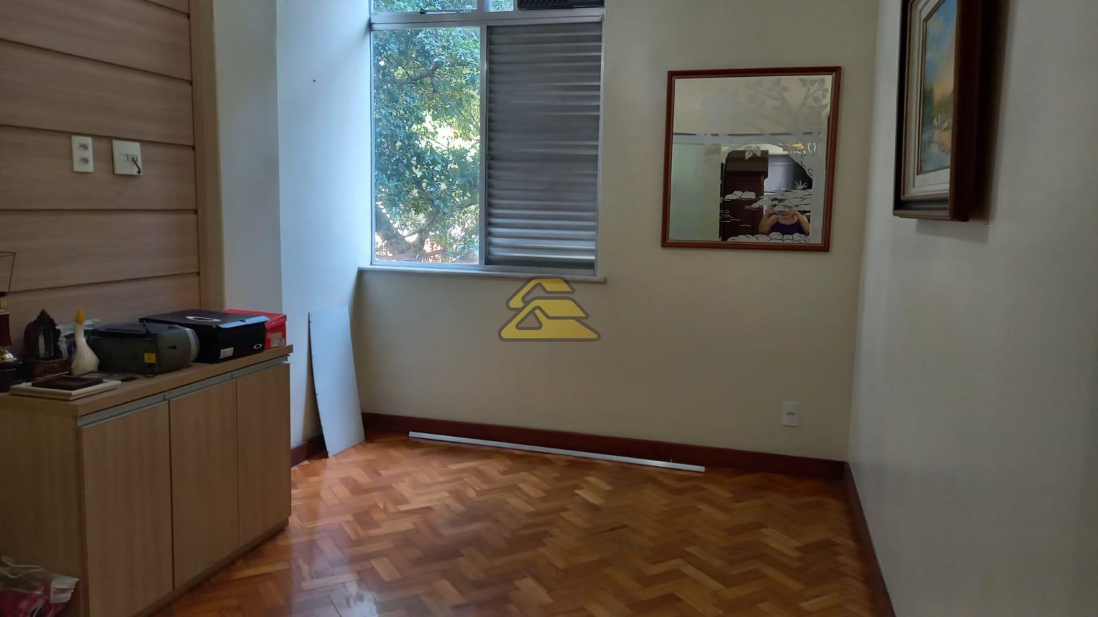 Apartamento à venda com 2 quartos, 65m² - Foto 10