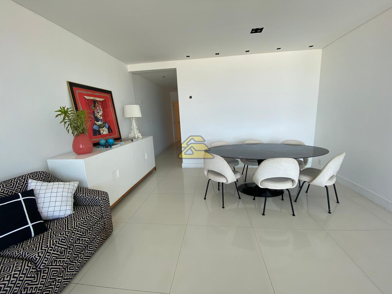 Apartamento à venda com 3 quartos, 135m² - Foto 9