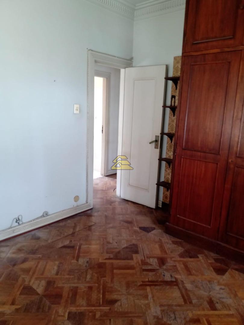 Apartamento à venda com 3 quartos, 109m² - Foto 7