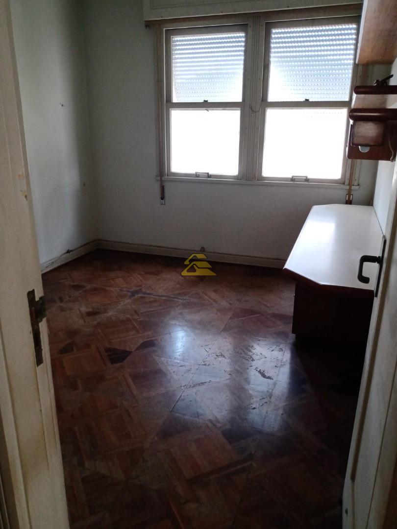 Apartamento à venda com 3 quartos, 109m² - Foto 8