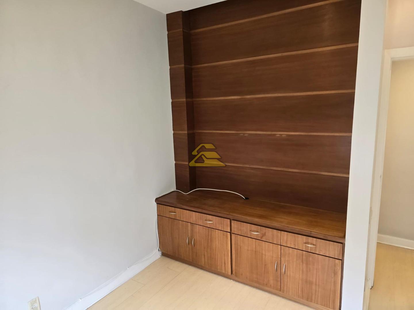 Apartamento à venda com 3 quartos, 131m² - Foto 11