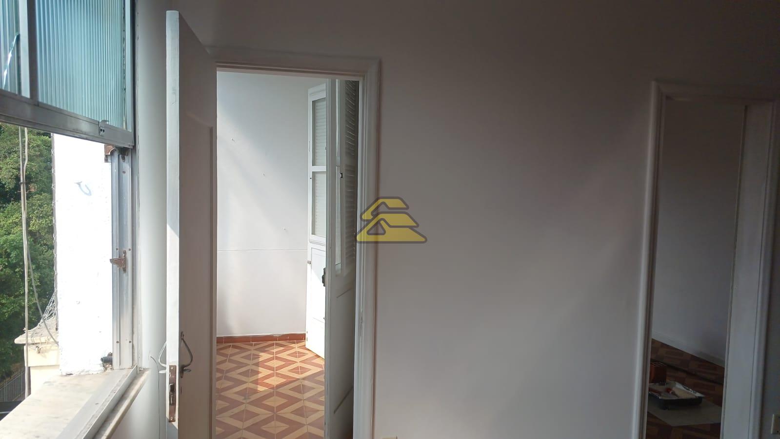 Apartamento à venda com 2 quartos, 48m² - Foto 10