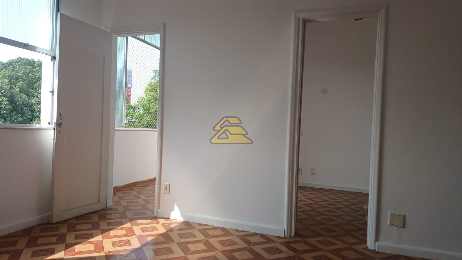 Apartamento à venda com 2 quartos, 48m² - Foto 18