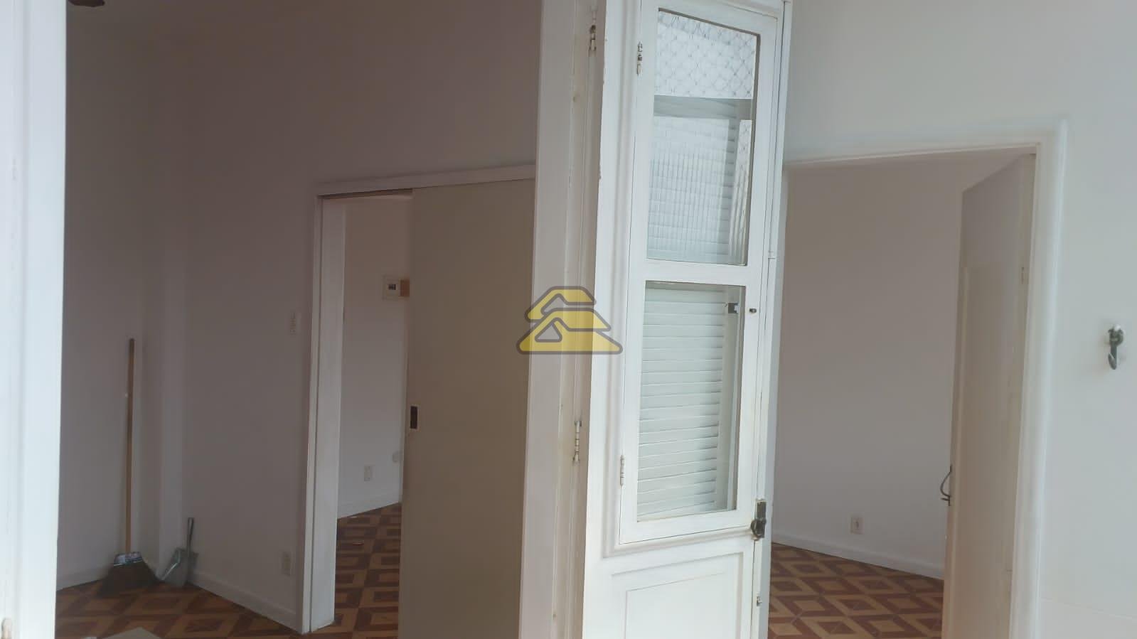 Apartamento à venda com 2 quartos, 48m² - Foto 21