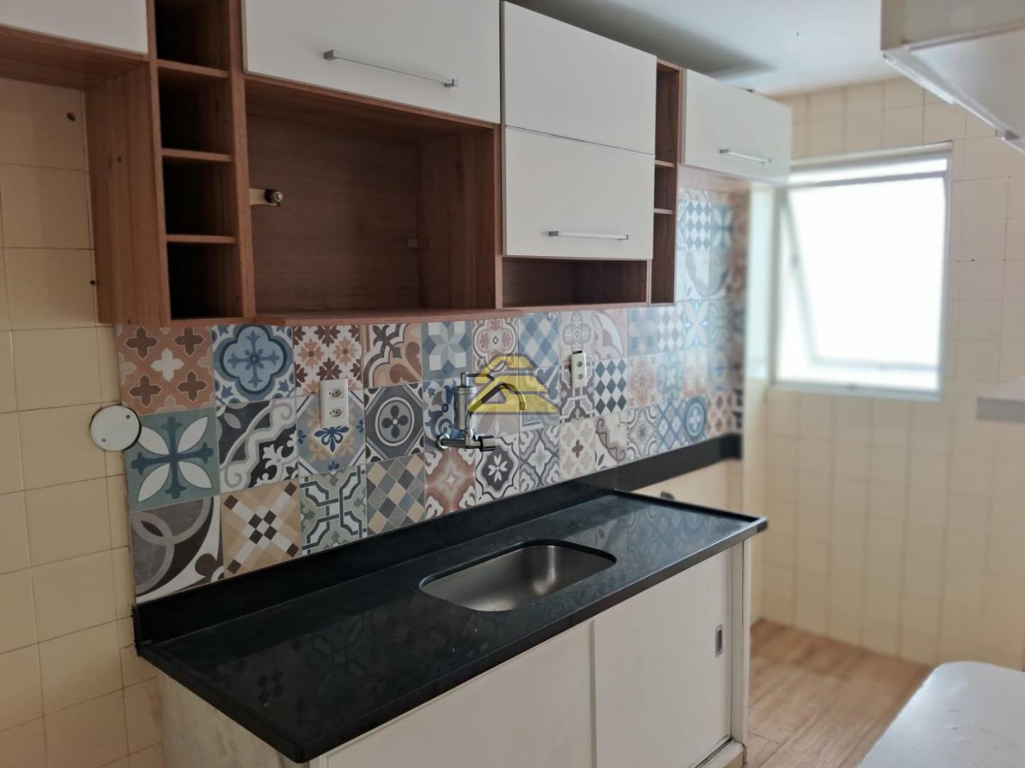 Apartamento à venda com 2 quartos, 77m² - Foto 13