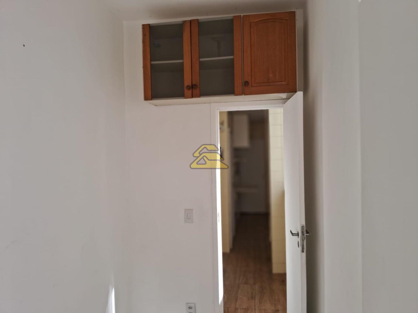 Apartamento à venda com 2 quartos, 77m² - Foto 16