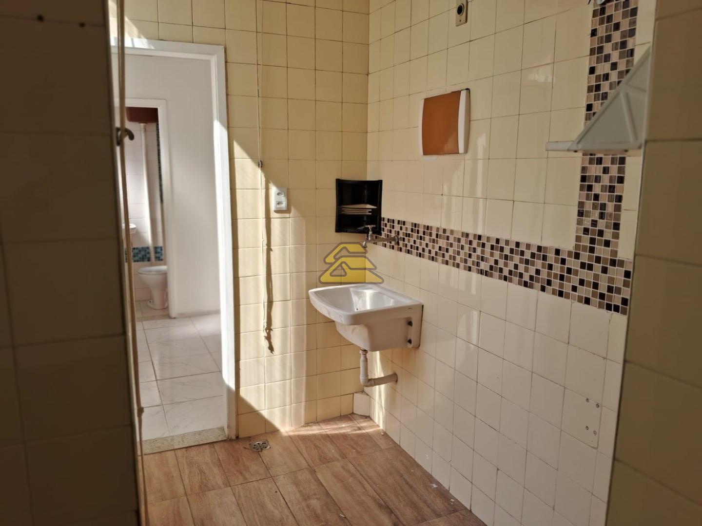 Apartamento à venda com 2 quartos, 77m² - Foto 17