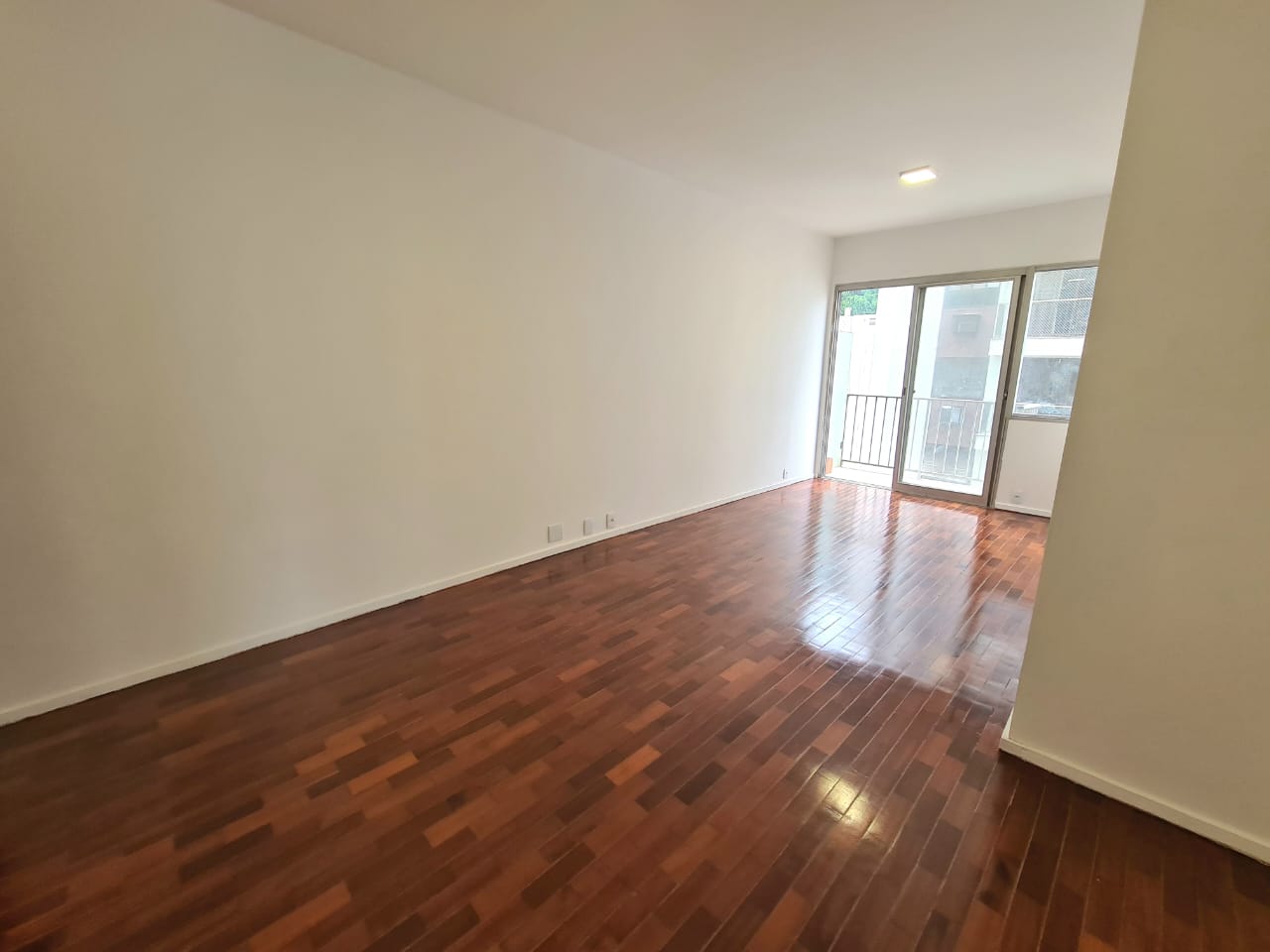 Apartamento à venda com 3 quartos, 100m² - Foto 10