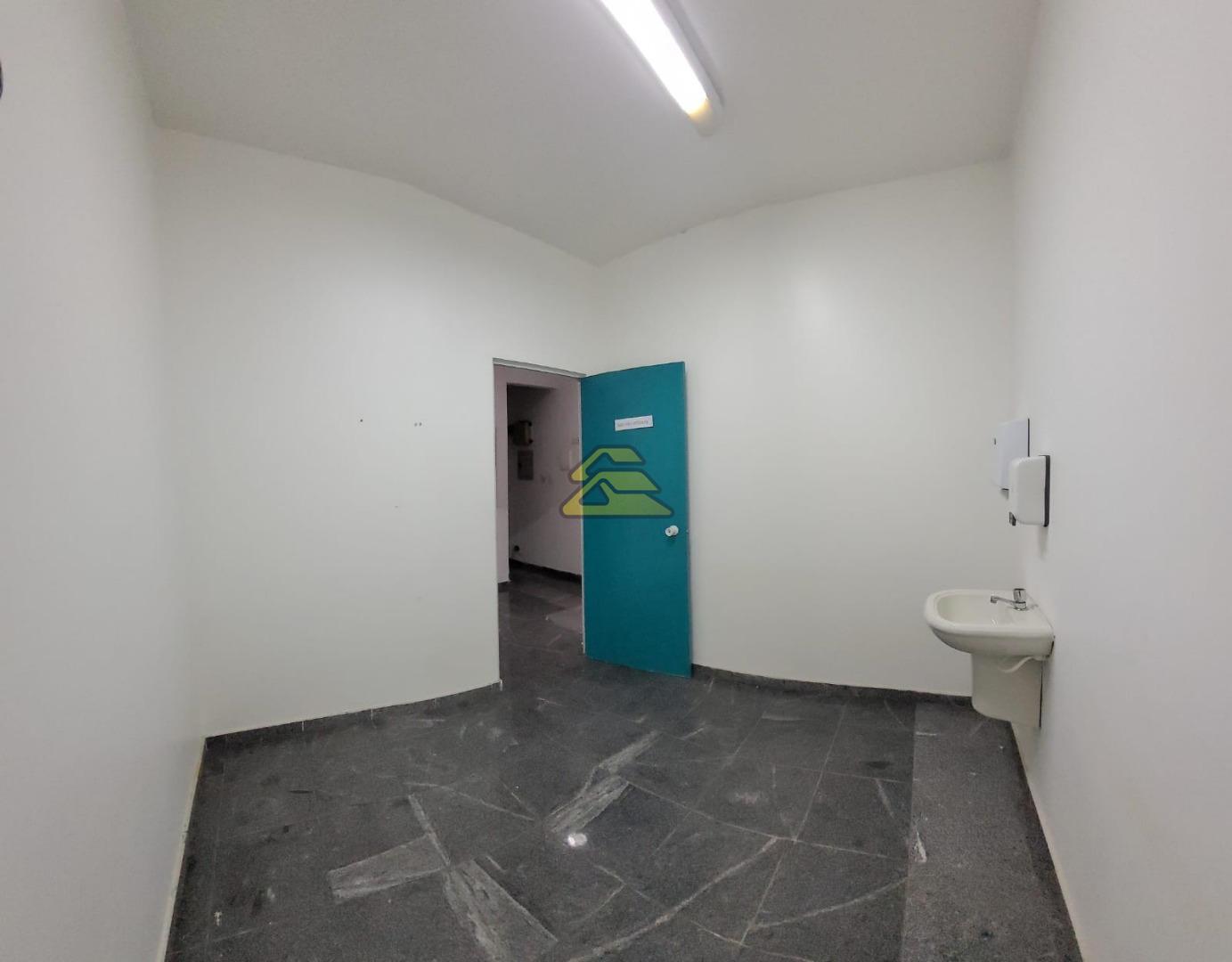 Prédio Inteiro à venda, 338m² - Foto 28