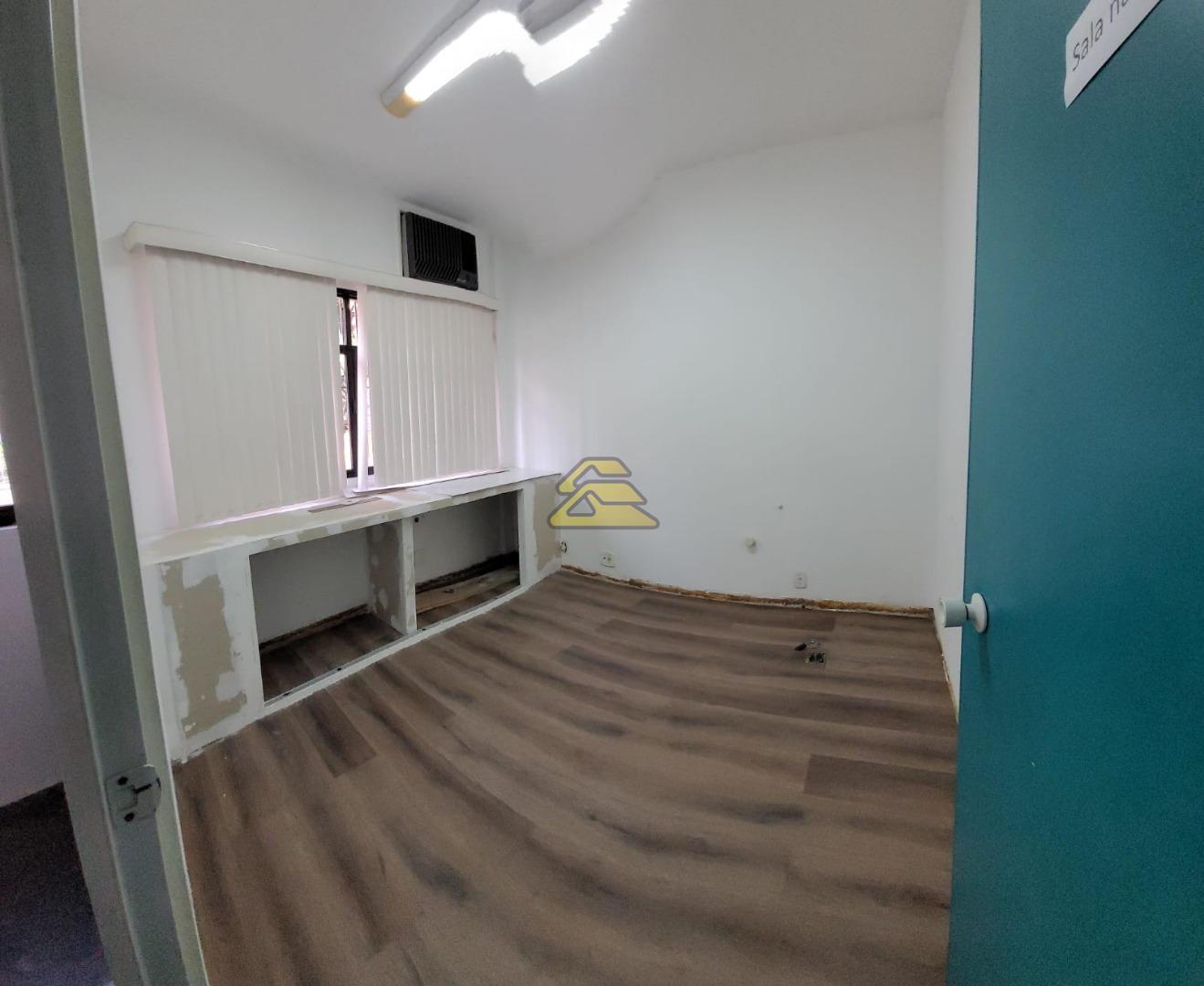 Prédio Inteiro à venda, 338m² - Foto 31