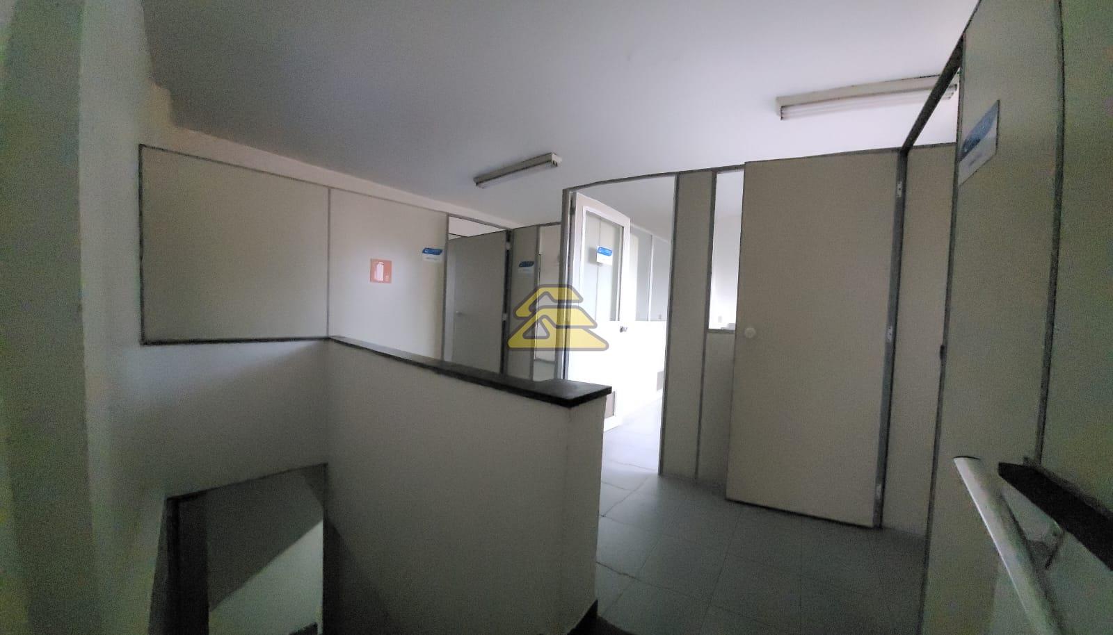 Prédio Inteiro à venda, 338m² - Foto 40