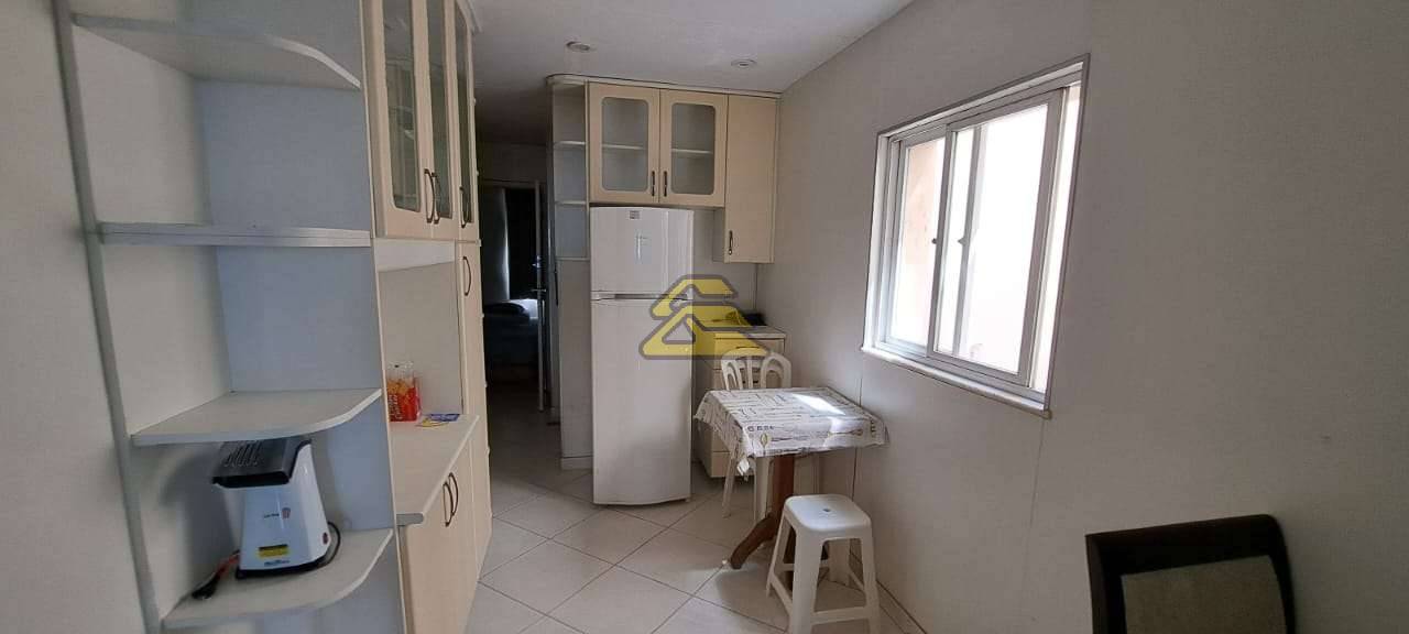 Apartamento à venda com 3 quartos, 130m² - Foto 19