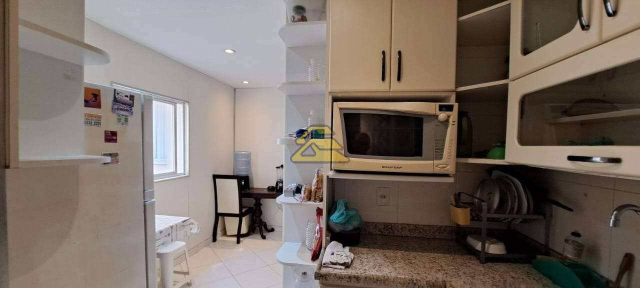 Apartamento à venda com 3 quartos, 130m² - Foto 20