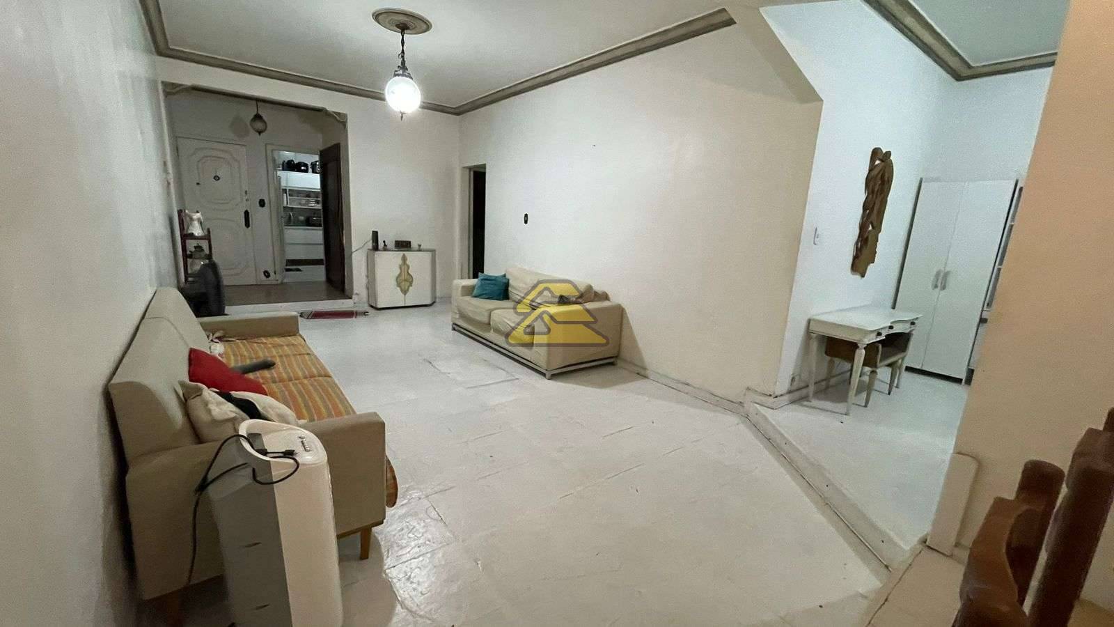 Apartamento à venda com 3 quartos, 106m² - Foto 3