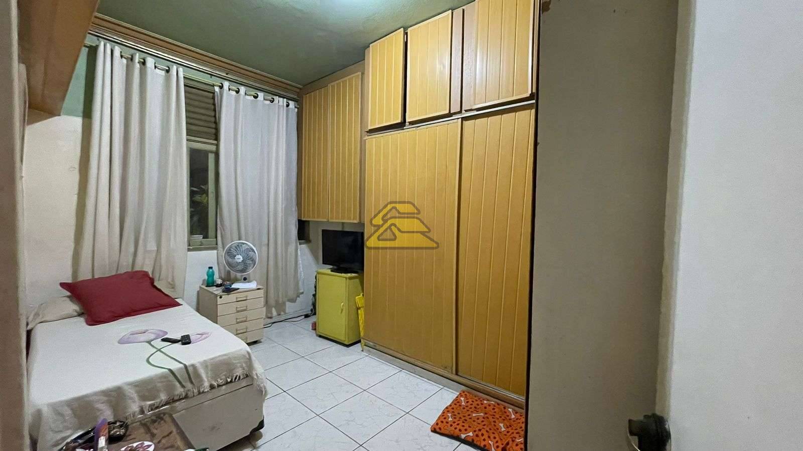 Apartamento à venda com 3 quartos, 106m² - Foto 9