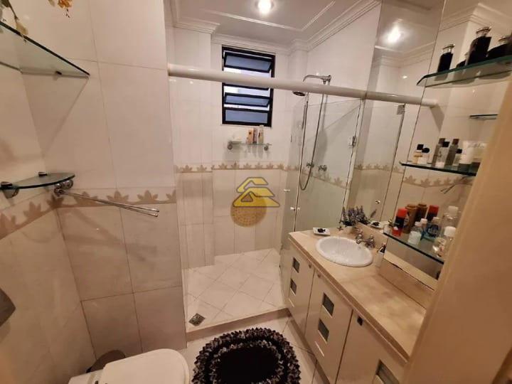 Apartamento à venda com 4 quartos, 236m² - Foto 24