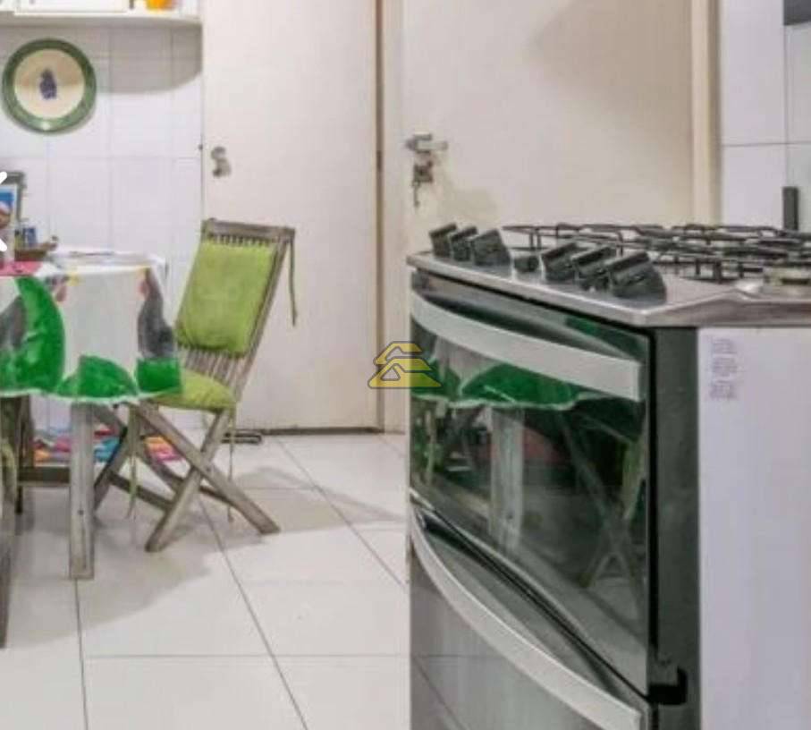 Apartamento à venda com 3 quartos, 167m² - Foto 14