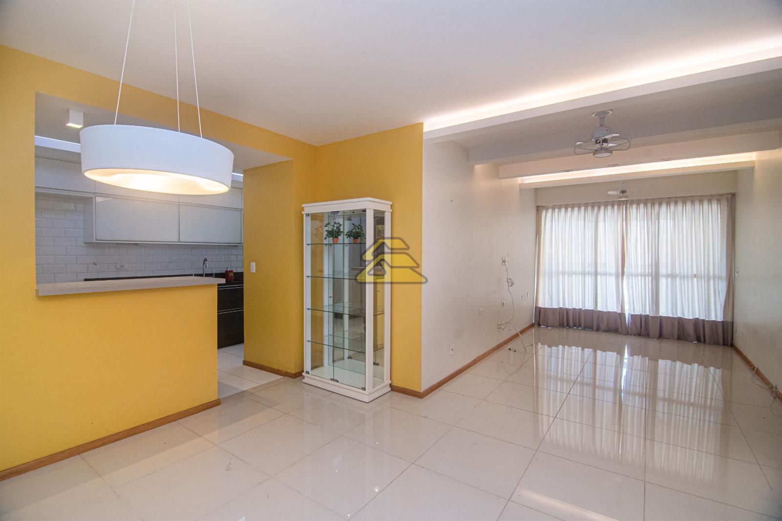 Apartamento à venda com 3 quartos, 134m² - Foto 10