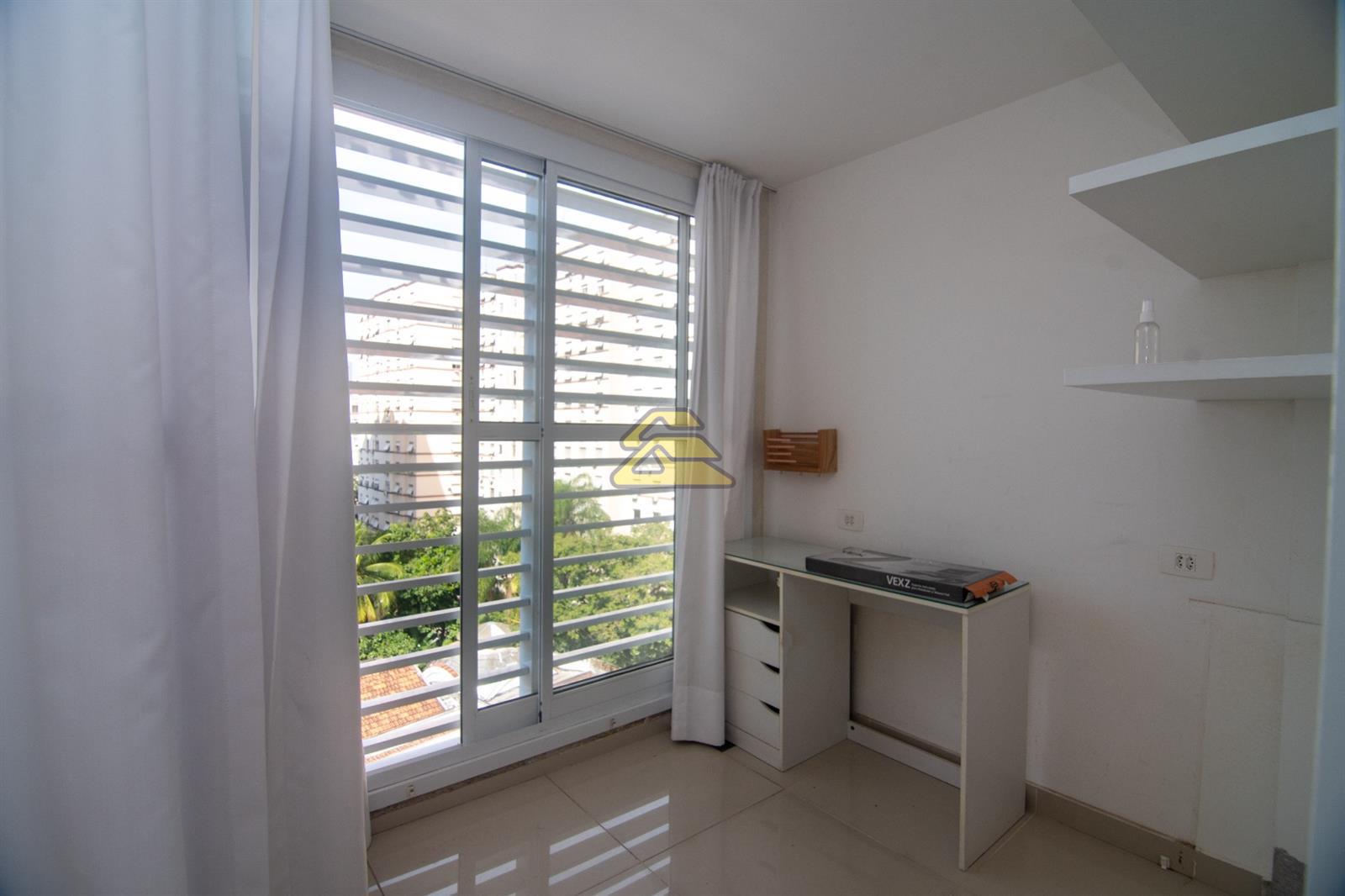 Apartamento à venda com 3 quartos, 134m² - Foto 30