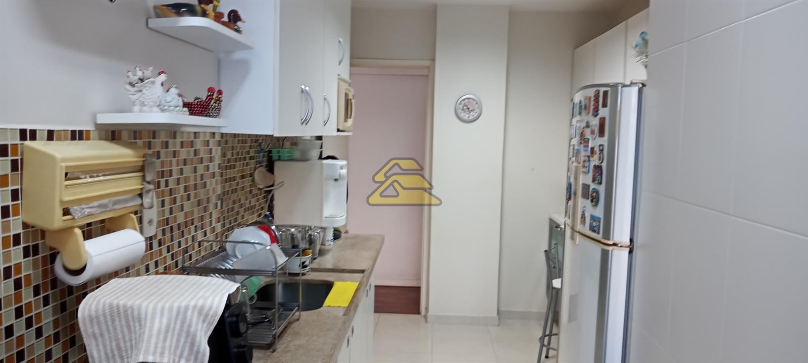 Apartamento à venda com 2 quartos, 99m² - Foto 13