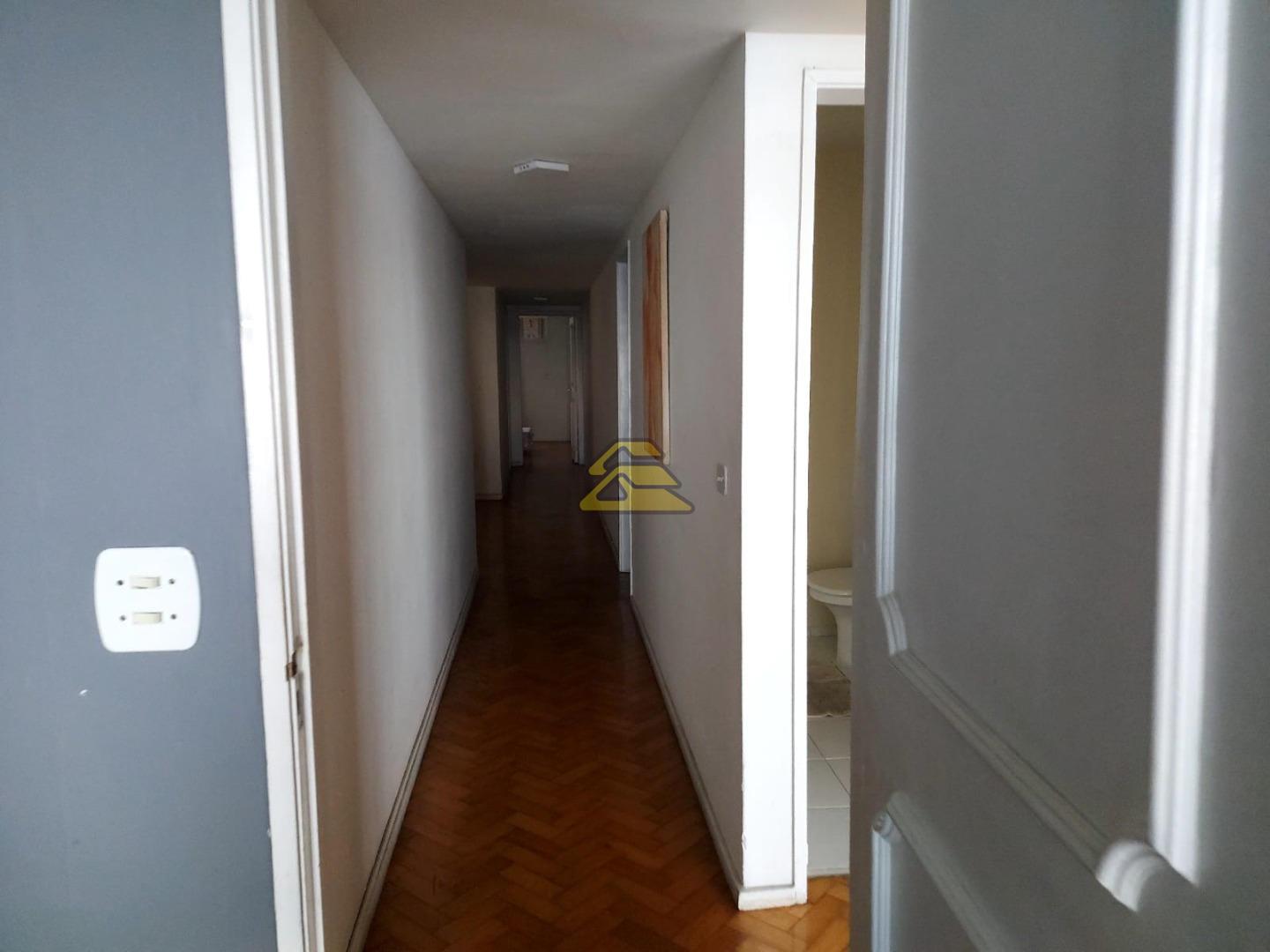 Apartamento à venda com 4 quartos, 215m² - Foto 15