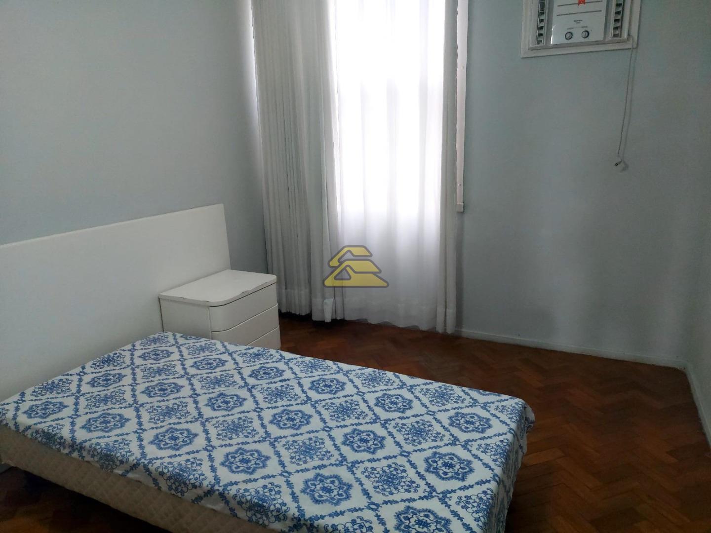 Apartamento à venda com 4 quartos, 215m² - Foto 9