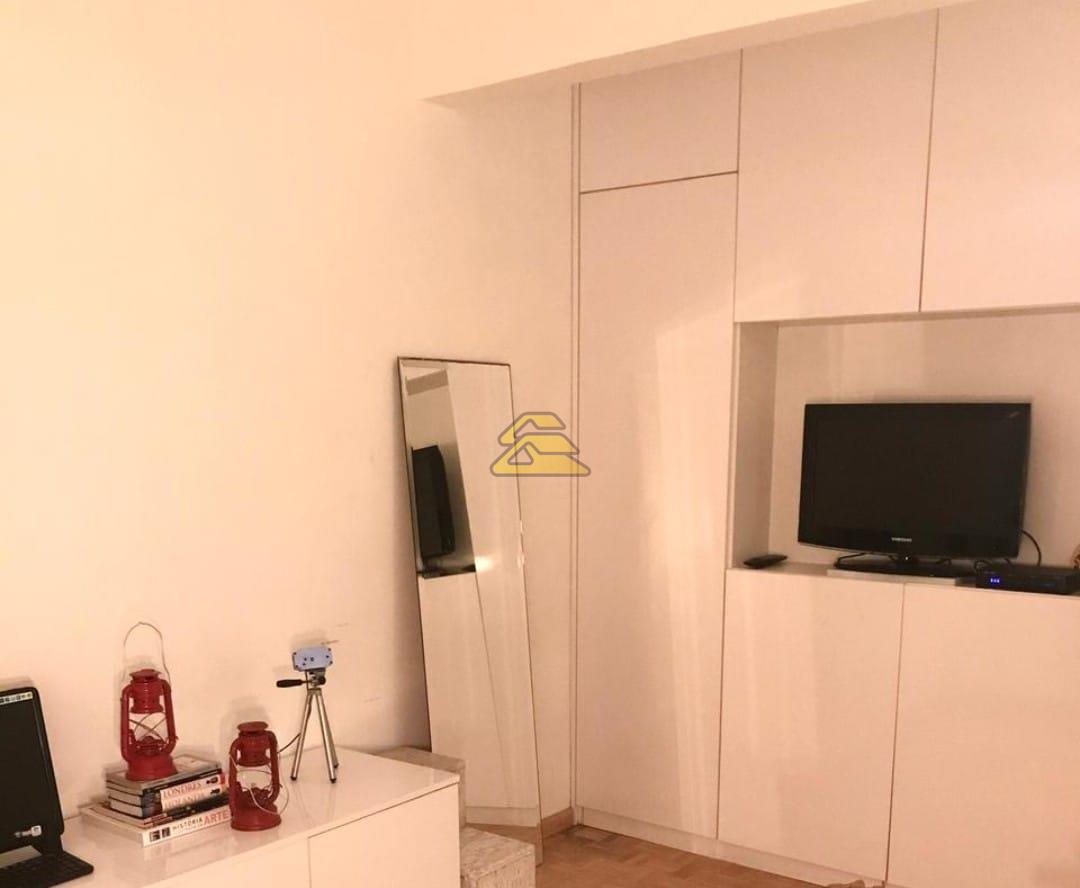 Apartamento à venda com 3 quartos, 214m² - Foto 18