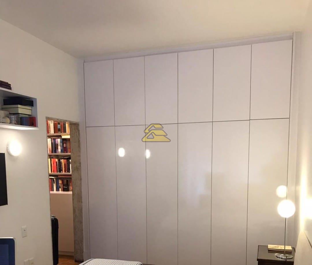 Apartamento à venda com 3 quartos, 214m² - Foto 17