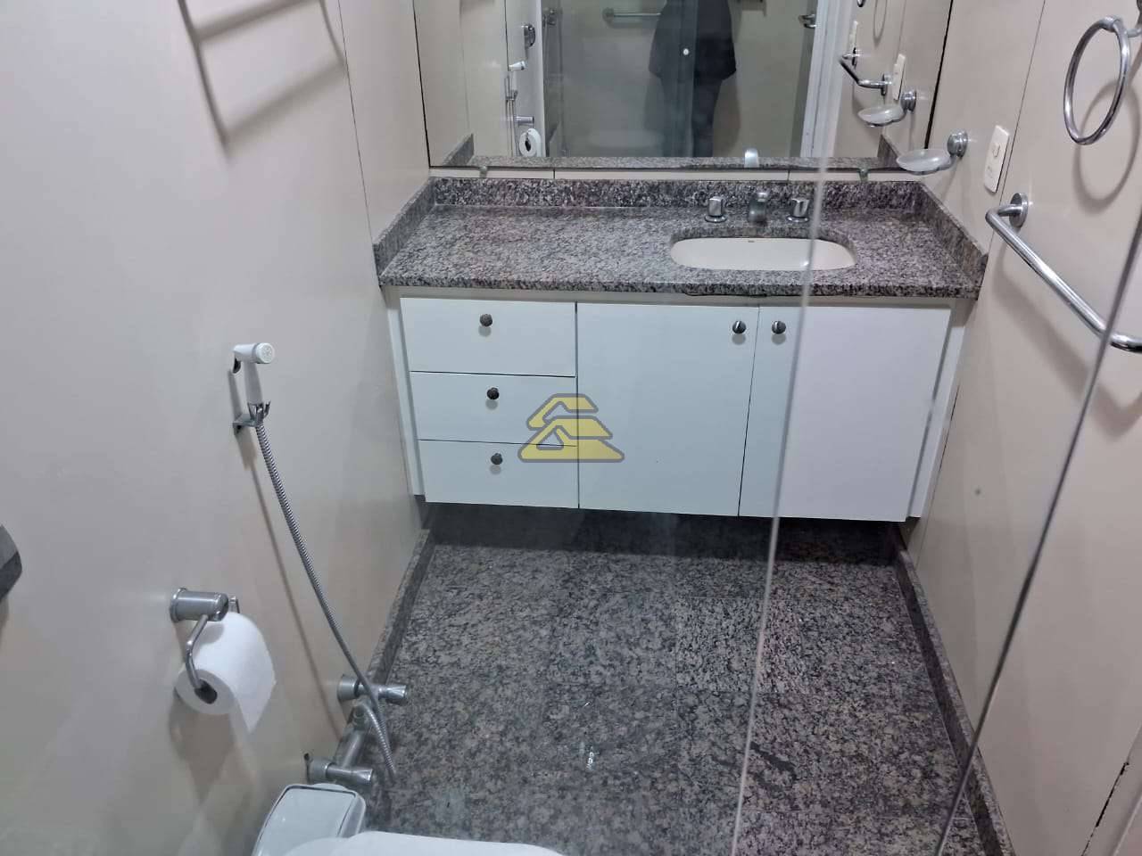 Apartamento à venda com 4 quartos, 153m² - Foto 26