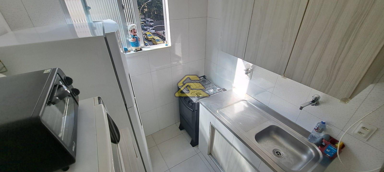 Apartamento à venda com 1 quarto, 46m² - Foto 12