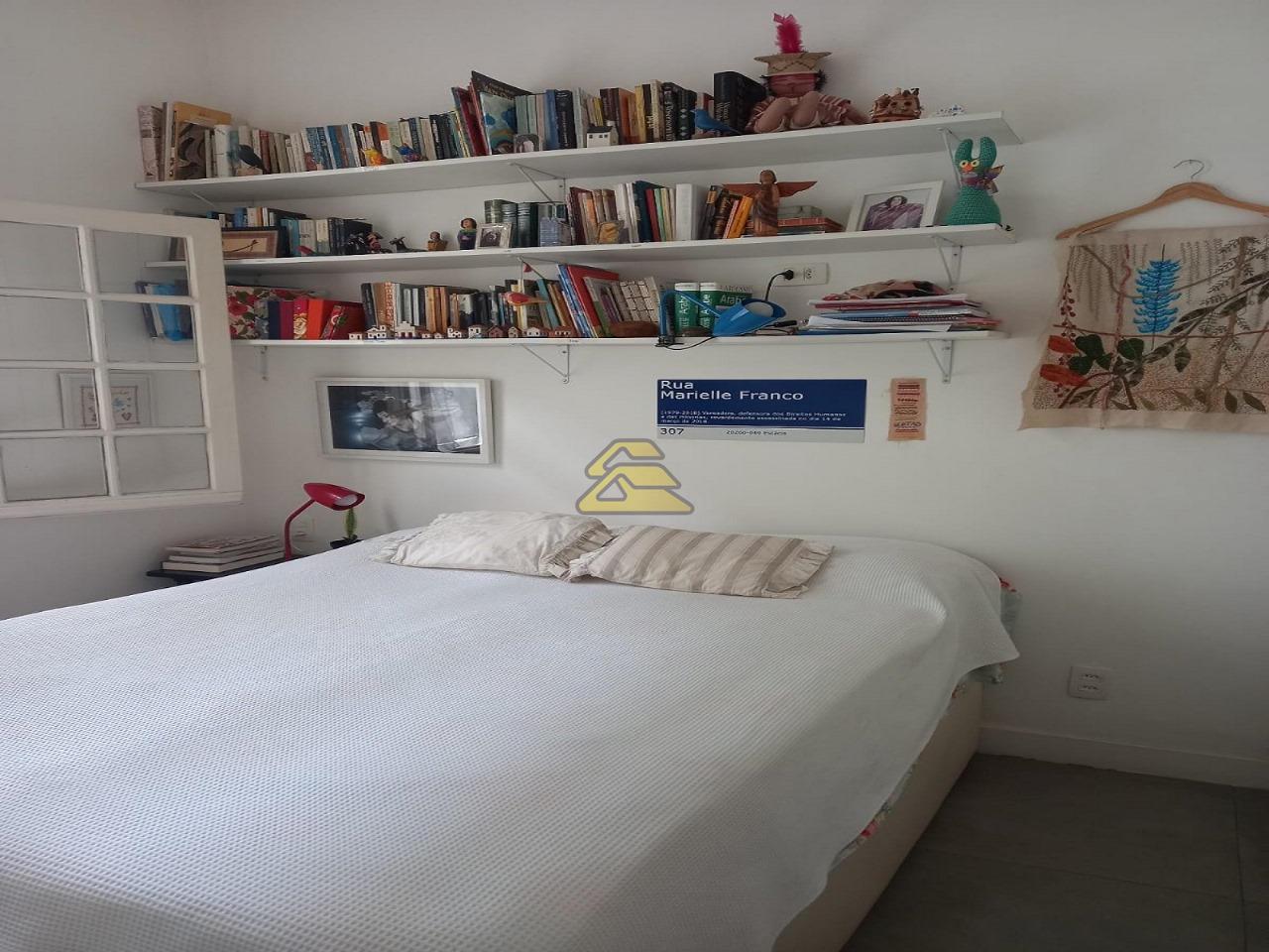 Apartamento à venda com 1 quarto, 44m² - Foto 11