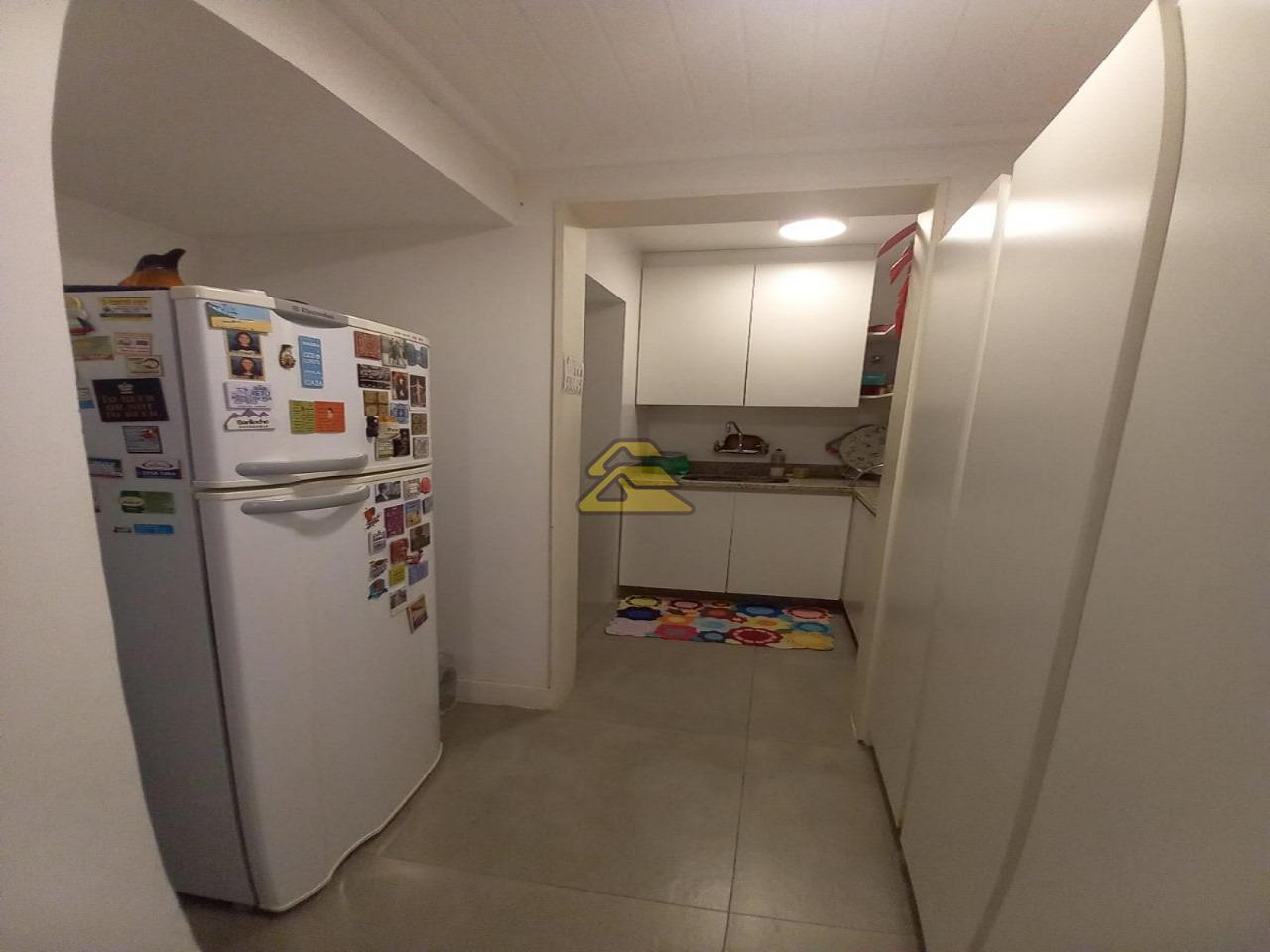 Apartamento à venda com 1 quarto, 44m² - Foto 14