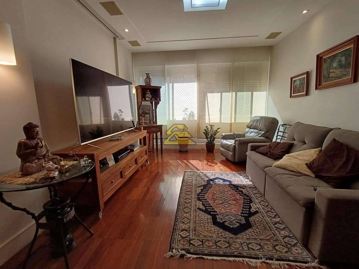 Apartamento à venda com 4 quartos, 145m² - Foto 2