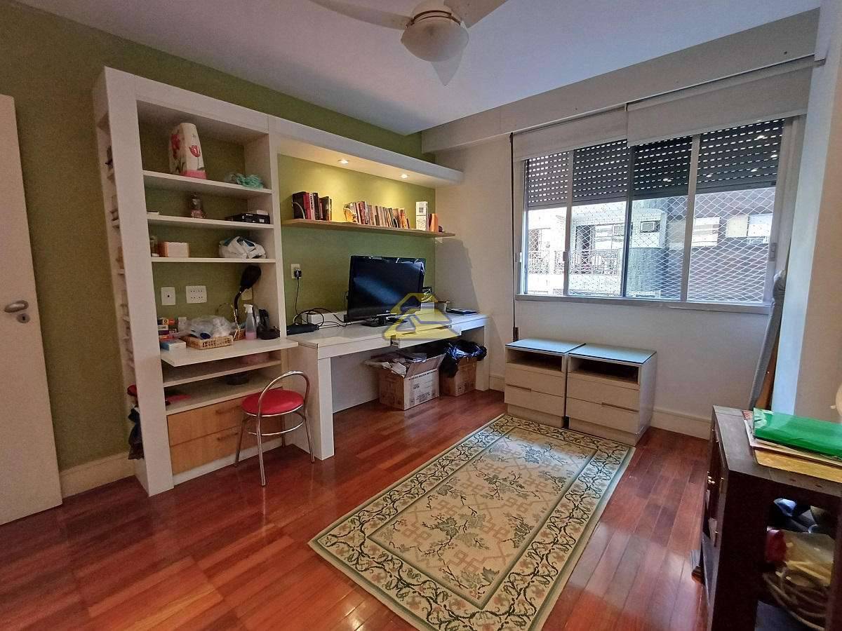 Apartamento à venda com 4 quartos, 145m² - Foto 12