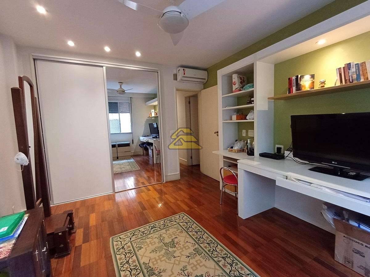 Apartamento à venda com 4 quartos, 145m² - Foto 13