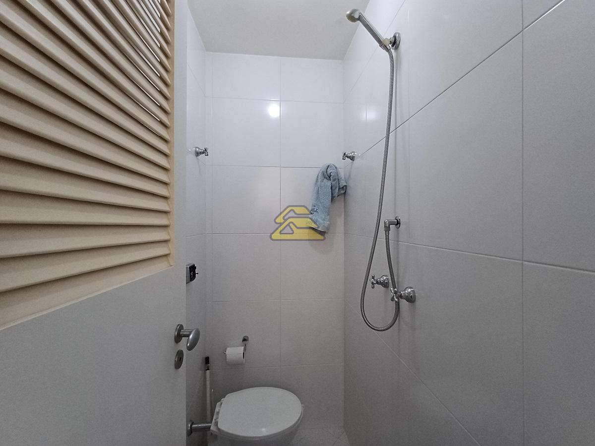 Apartamento à venda com 4 quartos, 145m² - Foto 28