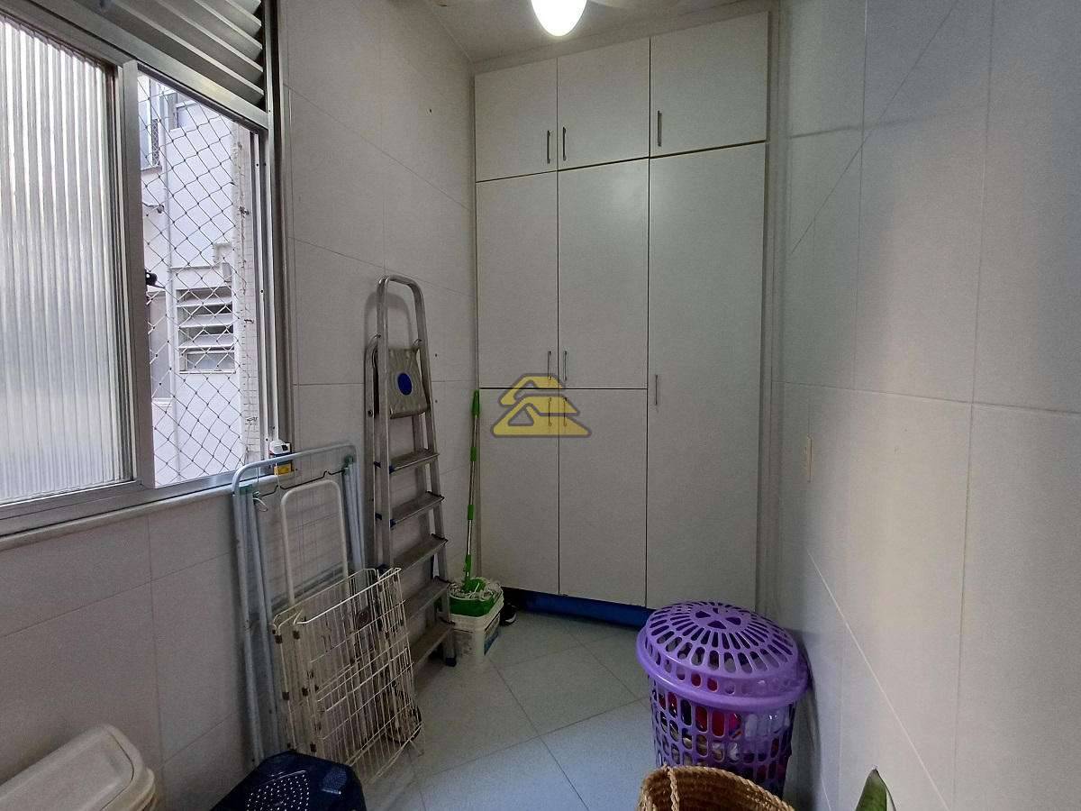 Apartamento à venda com 4 quartos, 145m² - Foto 29