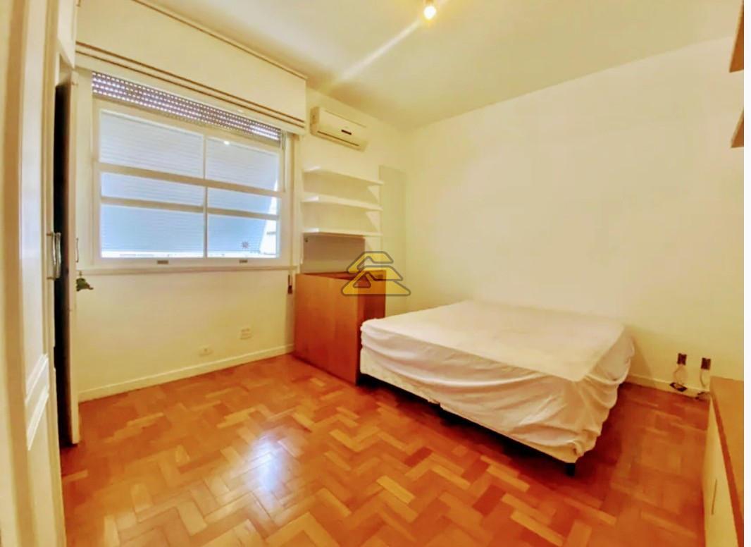 Apartamento à venda com 4 quartos, 200m² - Foto 8