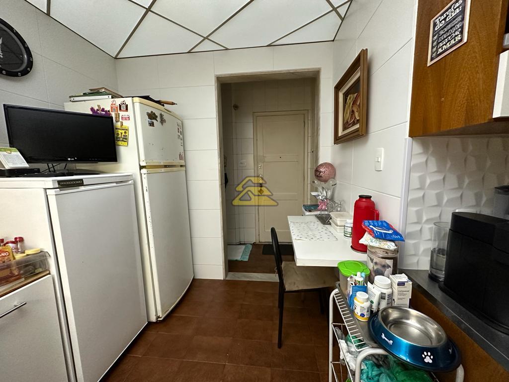 Apartamento à venda com 3 quartos, 125m² - Foto 17