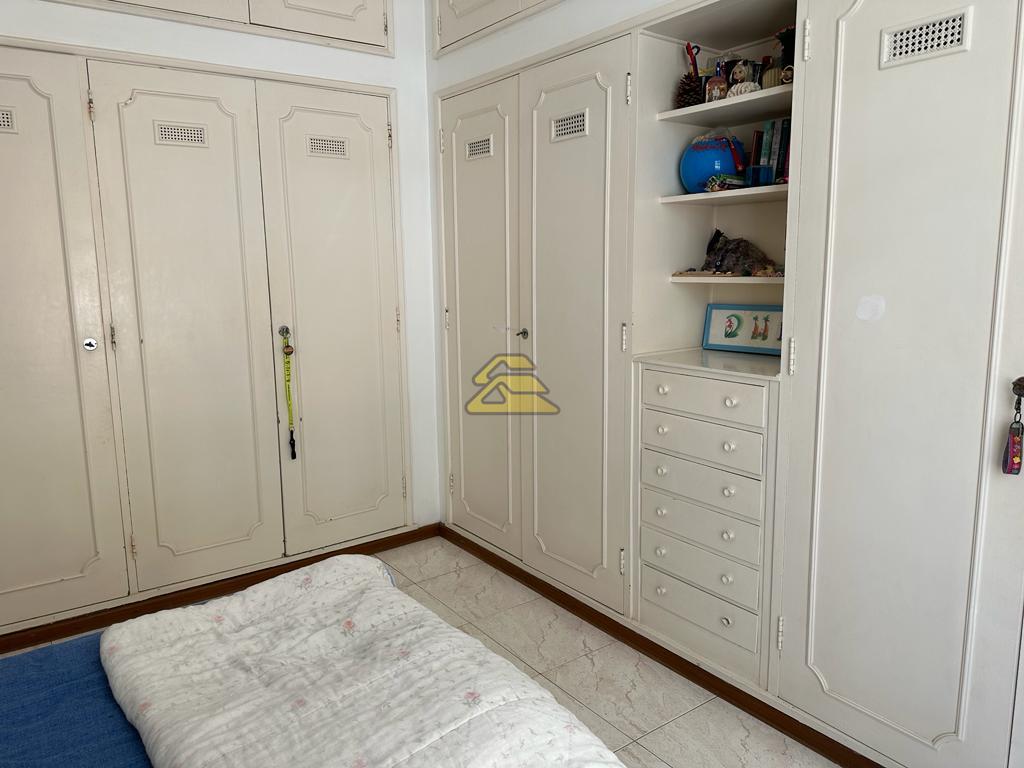 Apartamento à venda com 3 quartos, 125m² - Foto 15