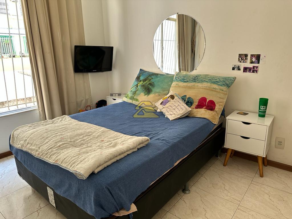 Apartamento à venda com 3 quartos, 125m² - Foto 9