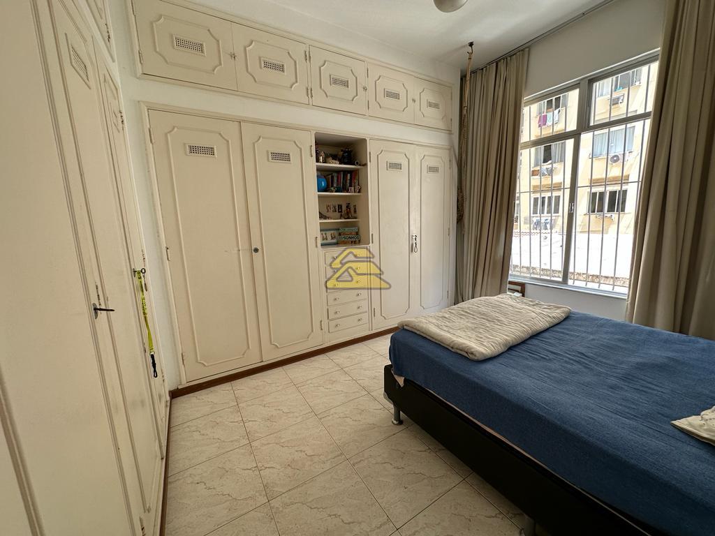 Apartamento à venda com 3 quartos, 125m² - Foto 11