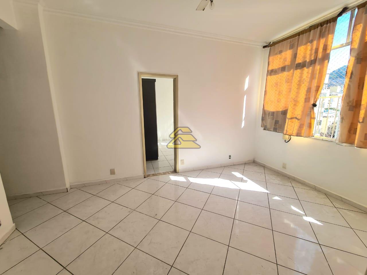 Apartamento à venda com 1 quarto, 40m² - Foto 4