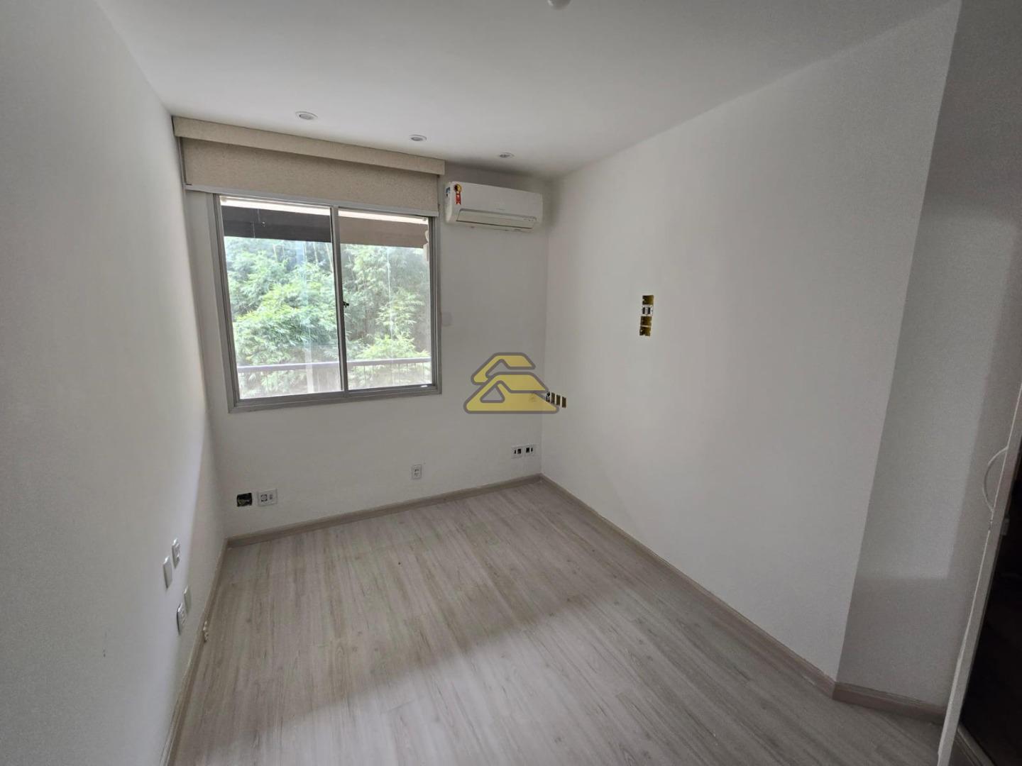 Cobertura à venda com 4 quartos, 263m² - Foto 9