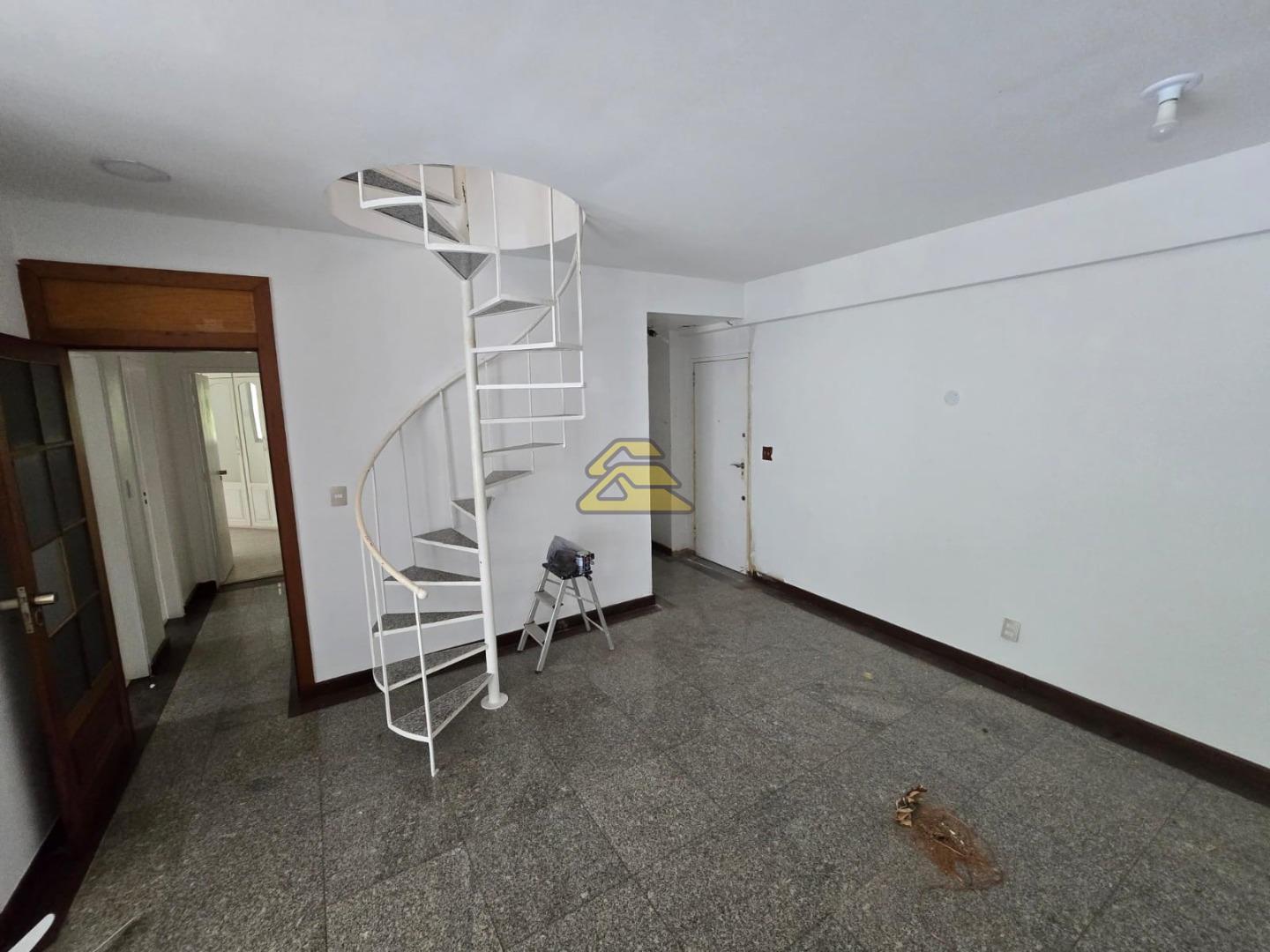 Cobertura à venda com 4 quartos, 263m² - Foto 5