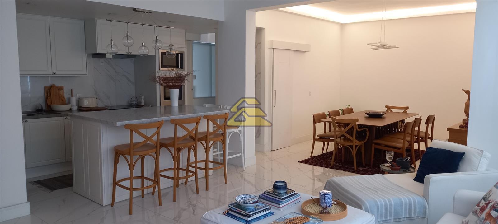 Apartamento à venda com 3 quartos, 136m² - Foto 6