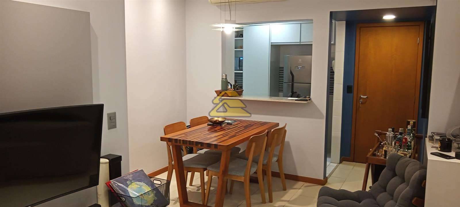 Apartamento à venda com 3 quartos, 79m² - Foto 5