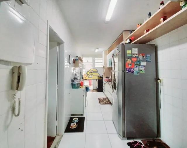 Apartamento à venda com 3 quartos, 94m² - Foto 10