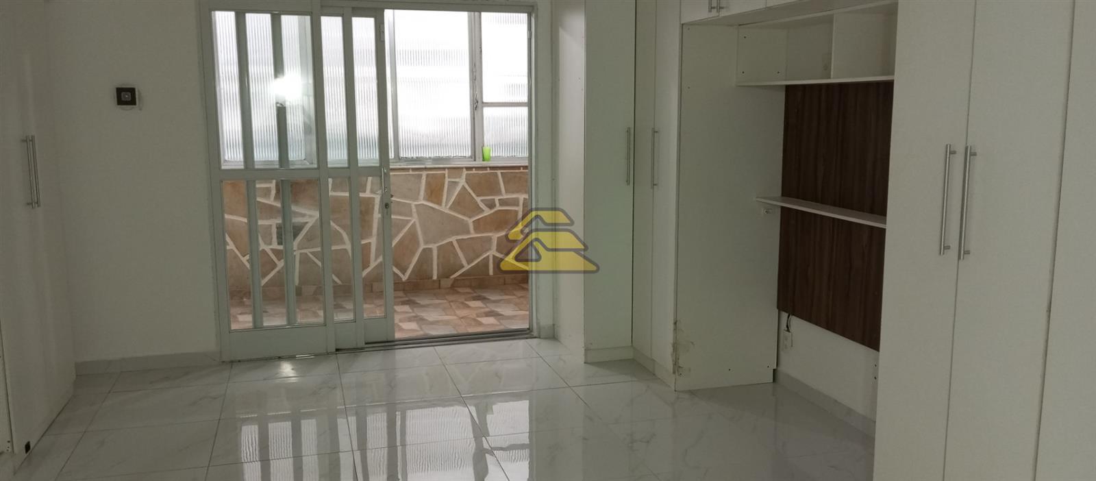 Casa à venda com 4 quartos, 283m² - Foto 5