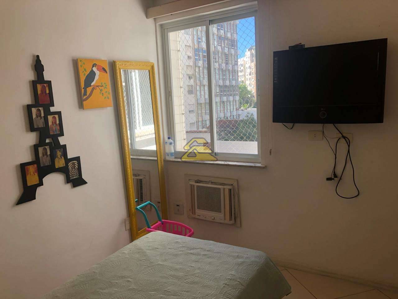 Apartamento à venda com 3 quartos, 110m² - Foto 19